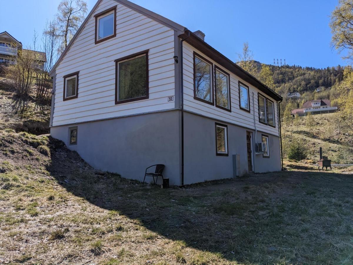 Holiday Home - Your Dream Vacation Awaits In Massfjorden Masfjorden Buitenkant foto
